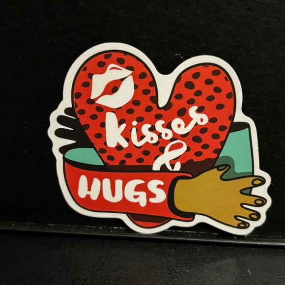KISSES AND HUGS STICKER - Picture 1 of 1